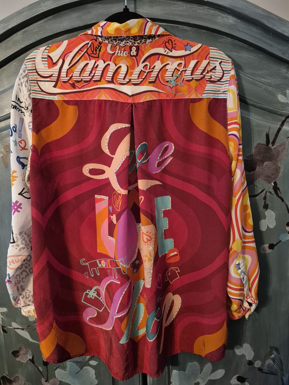 John Mark Multicolor Retro Graphic Button-Up Blouse - Picture 10 of 16